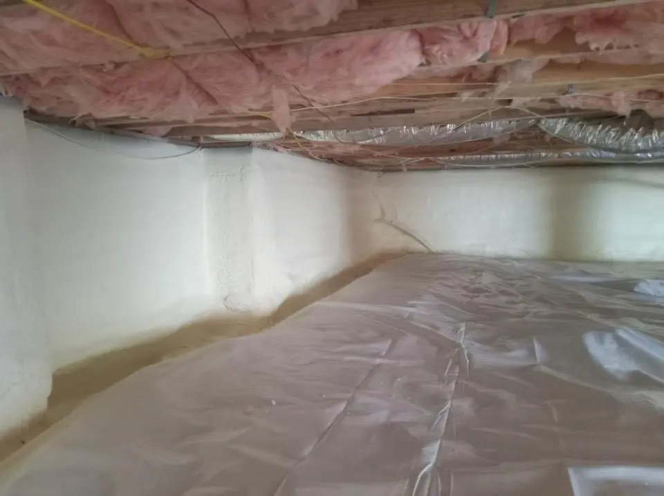 Crawl space encapsulation with closed-cell spray foam for Flat Roof Repair in Senatobia